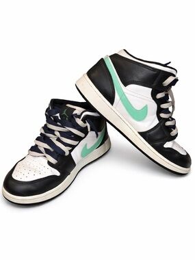 Nike Air Jordan 1 Mid Black/Mint Green – Size 6.5Y